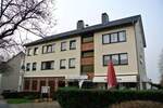 Ortsteil Broich Appartement im renovierten Zustand und Großräumig mit separater Küche