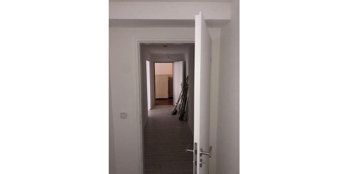 Schönes 2 Zimm. oder auch als Büro direkt am Rhein Ruhrort 2 zimmer