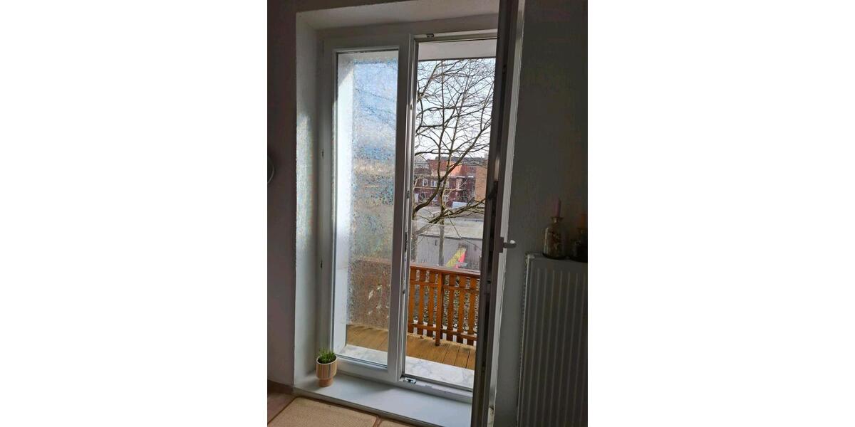 Etagenwohnung Duisburg Duisburg-Mitte - 2.5 Zimmer, 67 m&sup2;, 655&euro; | Angebot:25782606