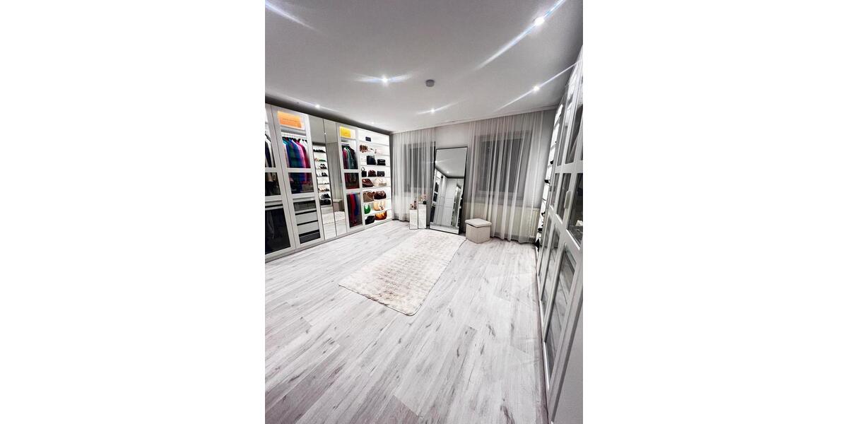 Einfamilienhaus Jüchen - 6 Zimmer, 132 m&sup2;, 629.000&euro; | Angebot:25297758