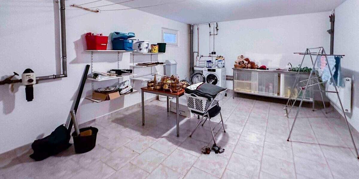 Stilvolles Familiendomizil in begehrter Feldrandlage mit Garage in Wuppertal 5 zimmer