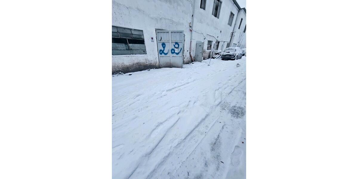 Kfz stellplätze auto Werkstatt Halle Lackierer korrasorie bauer zimmer