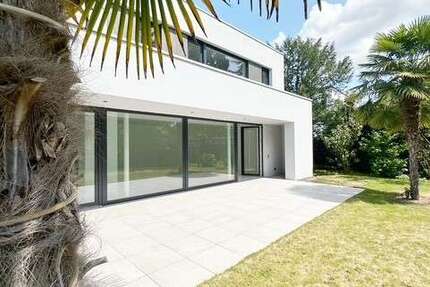Haus zum Mieten in Köln 6.800 € 300 m²