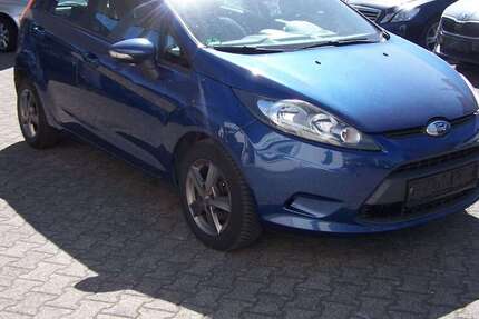 Ford Fiesta 177.800 km 3.250 &euro; Mönchengladbach 41065