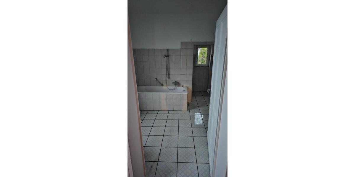 Erdgeschoßwohnung Kempen - 3 Zimmer, 100 m&sup2;, 1.000&euro; | Angebot:26531256