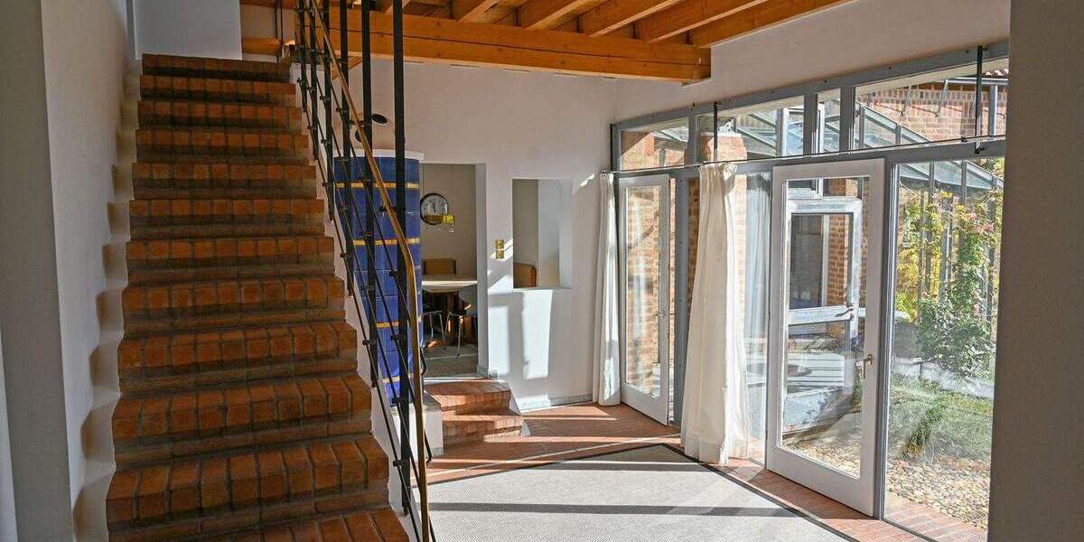 Charaktervolles Zuhause mit zusätzlicher Wohneinheit in zentraler Lage von Willich-Neersen! 9 zimmer