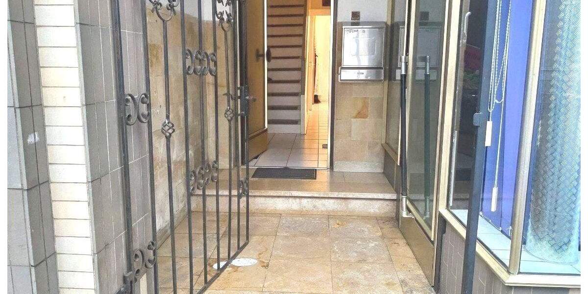 Mehrfamilienhaus, Wohnhaus Krefeld Stadtmitte - 5 Zimmer, 140 m&sup2;, 249.000&euro; | Angebot:25776323