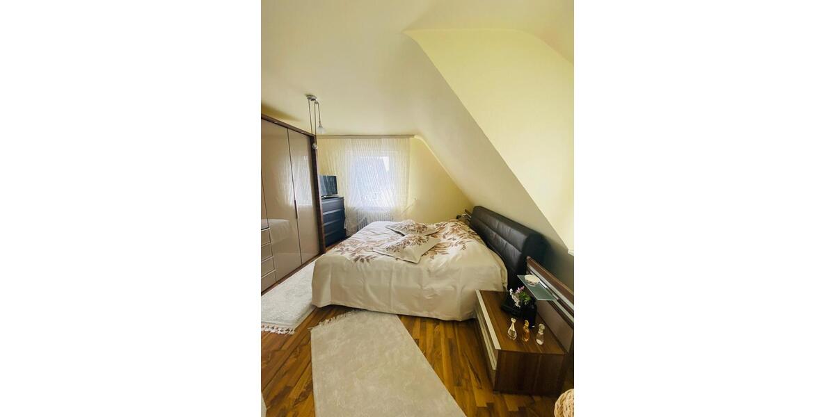 Einfamilienhaus Neuss Augustinusviertel - 8 Zimmer, 216 m&sup2;, 885.000&euro; | Angebot:26939539