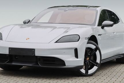 Porsche Taycan 14.900 km 149.900 &euro; Willich 47877