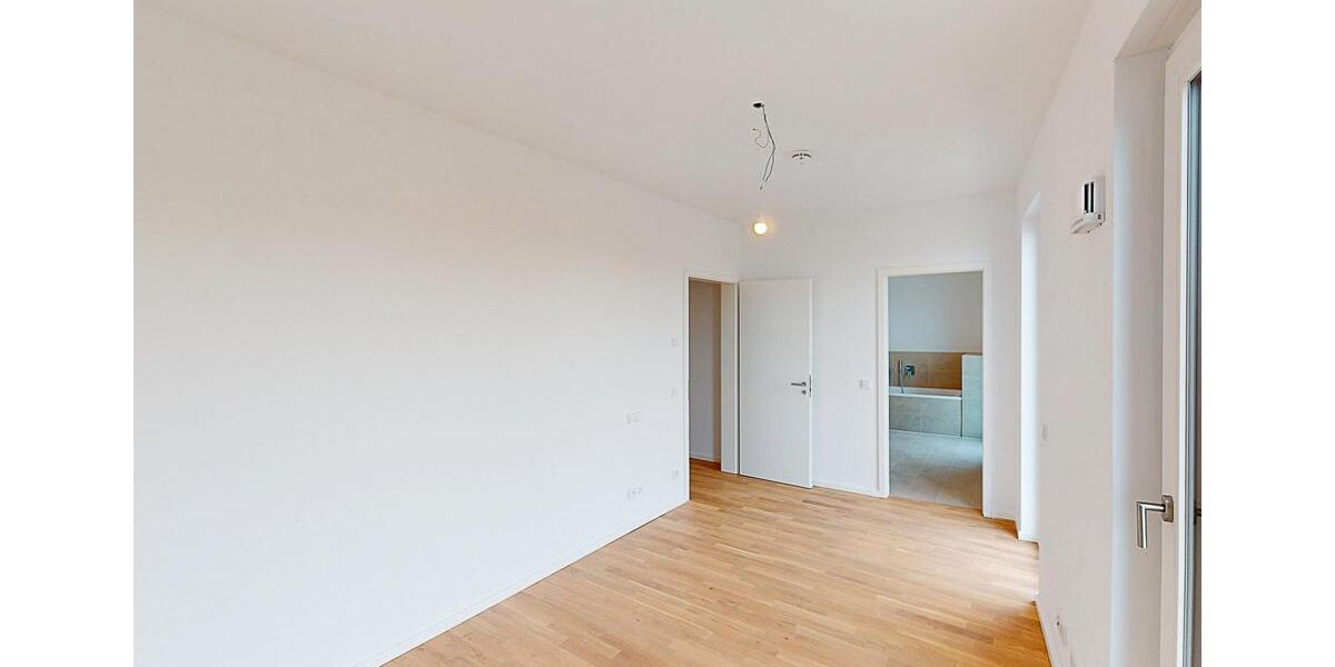 ERSTBEZUG! Hochwertige 4-Zimmer-Wohnung mit Balkon und zwei Bädern (mietpreisgedämpft) 4 zimmer