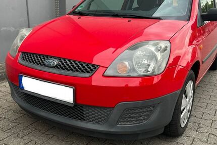 Ford Fiesta 120.000 km 2.300 &euro; Willich 47877