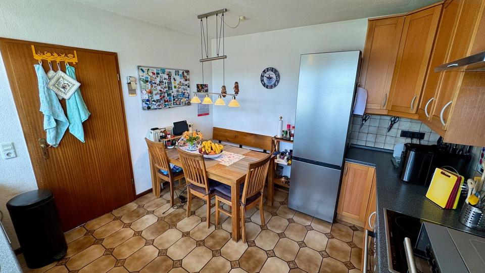 5-Zimmer- Maisonettewohnung mit separatem Eingang, Einbauküche 5 zimmer