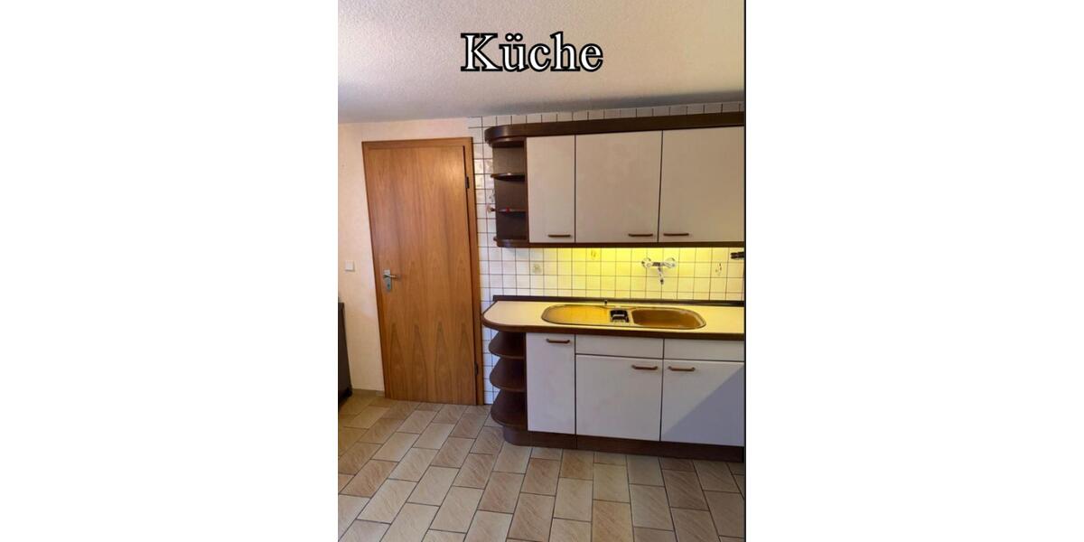 Doppelhaushälfte mit großer Garage und Garten 5 zimmer