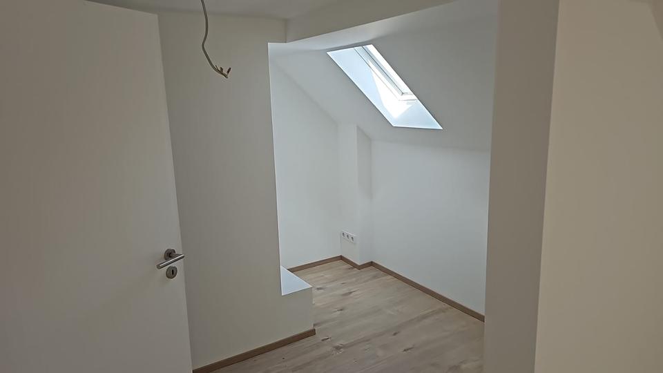 Einfamilienhaus Langenfeld (Rheinland) - 5 Zimmer, 106 m&sup2;, 1.820&euro; | Angebot:26397481