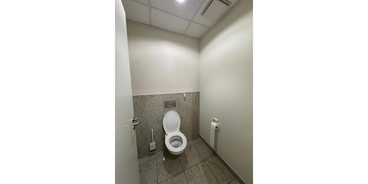 17,8m² Einzelbüro zu vermieten! ALL INCLUSIVE! Single Office Rental! Highspeed Internet ALLin! 1 zimmer