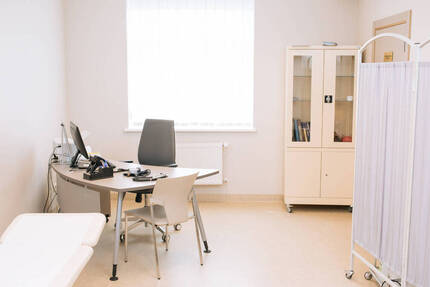 Attraktive Praxisfläche direkt in Düsseldorf zimmer