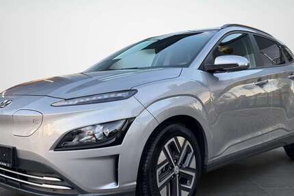 Hyundai KONA 19.238 km 20.990 &euro; WUPPERTAL ( BARMEN ) 42281