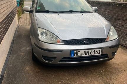 Ford Focus 120.000 km 1.850 € Jüchen 41363