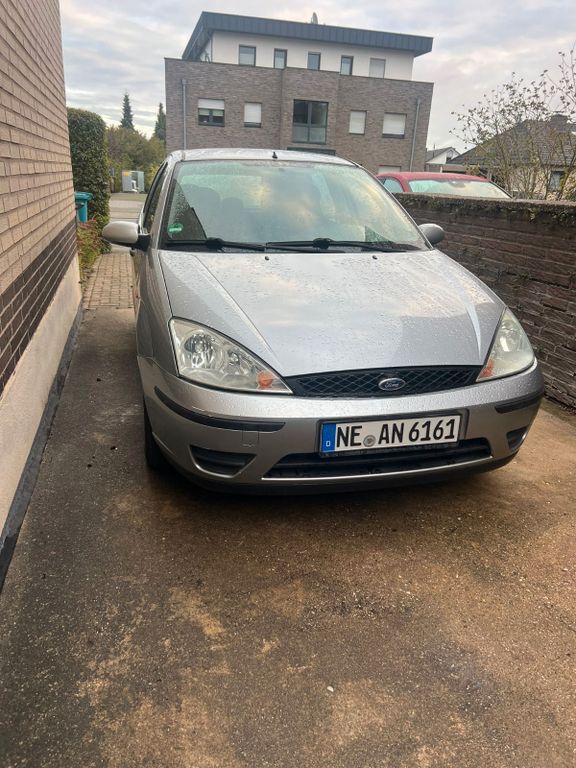 Ford Focus 120.000 km 1.850 € Jüchen 41363