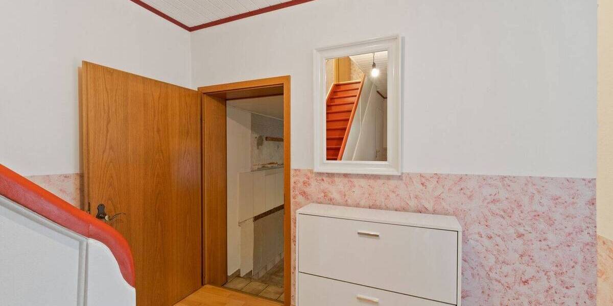 Einfamilienhaus mit Charakter – Großzügiges Grundstück & Raum für neue Lebenspläne 1 zimmer