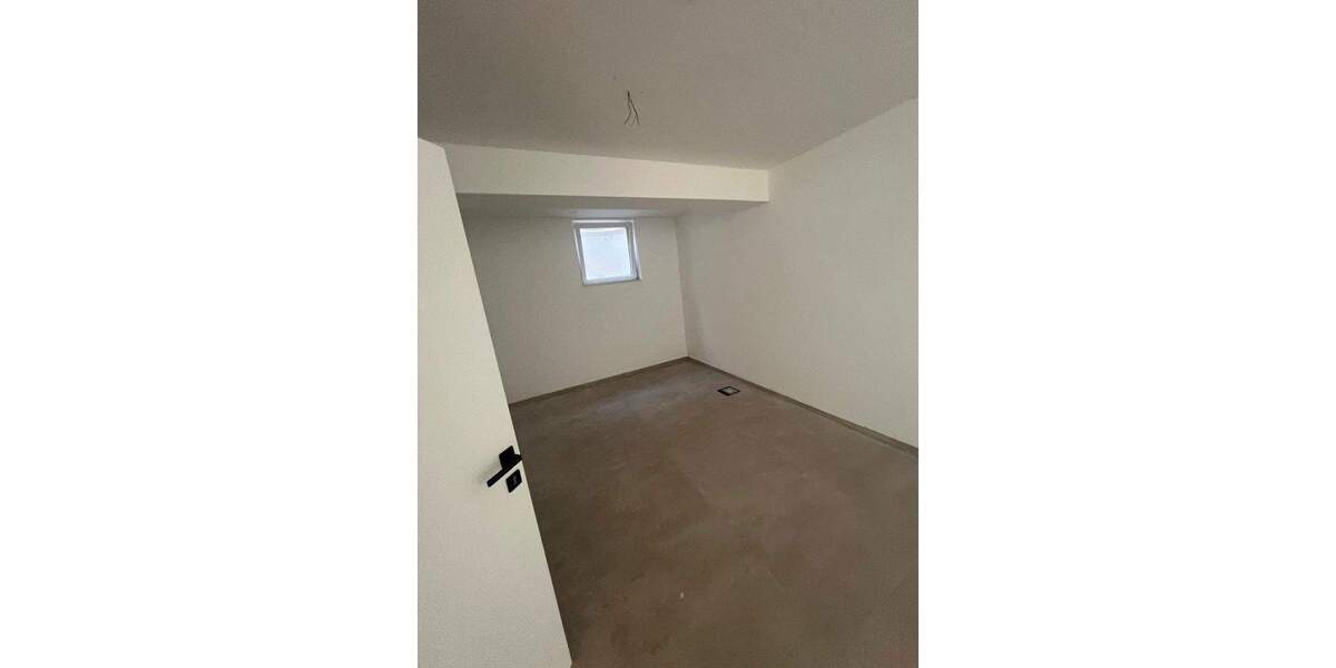 Investoren aufgepasst! Geräumige Doppelhaushälfte mit gehobener Innenausstattung in Meerbusch 6 zimmer