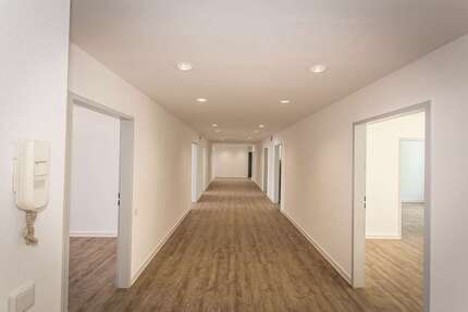 Büro in Düsseldorf 4.190 € 257 m² zimmer