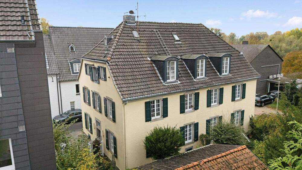 Etagenwohnung Düsseldorf Urdenbach - 3 Zimmer, 157 m&sup2;, 685.000&euro; | Angebot:25687085