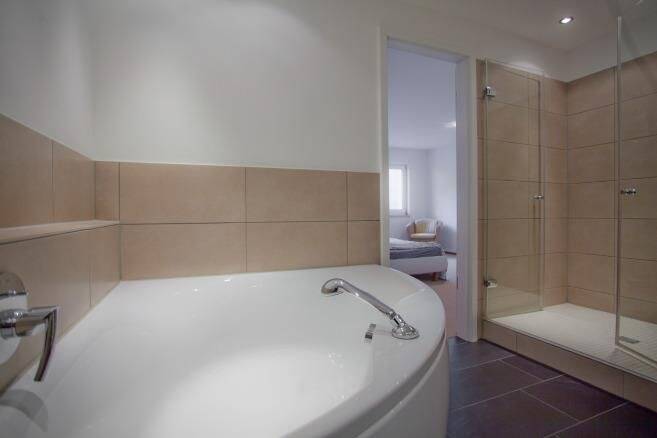 Etagenwohnung Krefeld Inrath/Kliedbruch - 3 Zimmer, 111 m&sup2;, 470.000&euro; | Angebot:25701233