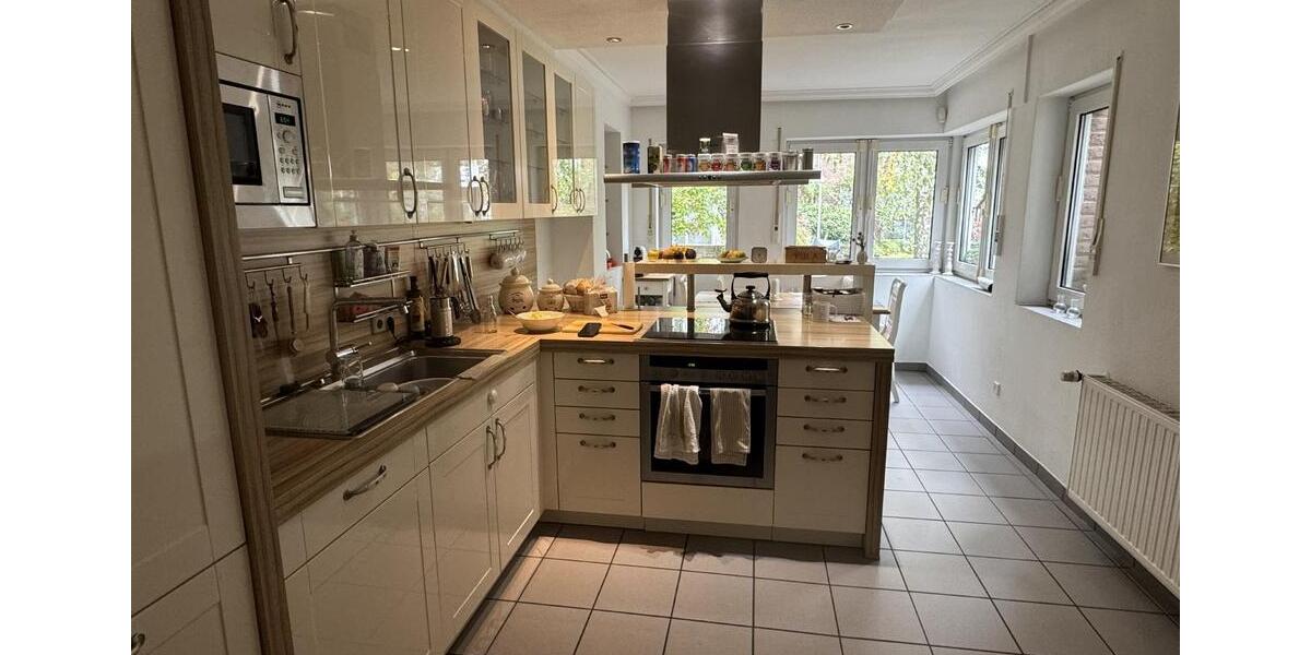 Einmalige Gelegenheit - Reihenhaus in D´dorf Niederkassel 5 zimmer