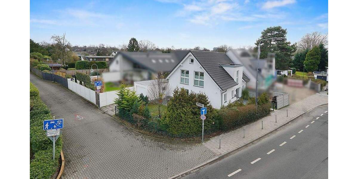 Einfamilienhaus Düsseldorf Unterrath - 5 Zimmer, 143 m&sup2;, 1.298.000&euro; | Angebot:25290500