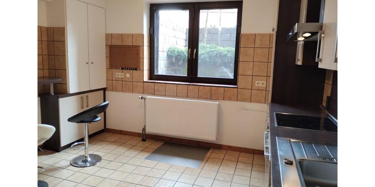 Souterrain-Wohnung 2 zimmer