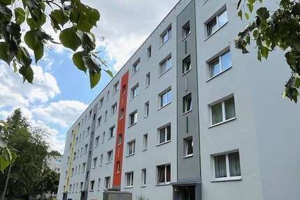 Wohnung zum Mieten in Schwerin 650 € 103.96 m²