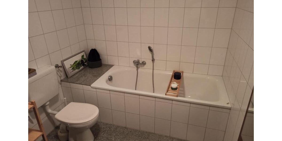 Dachgeschoßwohnung Korschenbroich - 2 Zimmer, 71 m&sup2;, 550&euro; | Angebot:26413501