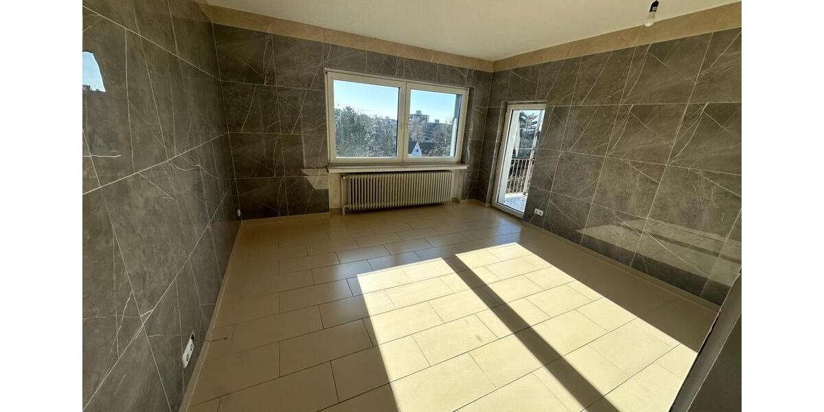 Etagenwohnung Solingen Wald - 4 Zimmer, 115 m&sup2;, 1.150&euro; | Angebot:26381669