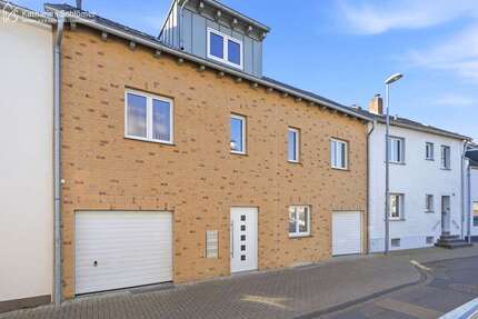 Haus Pulheim - 12 Zimmer, 291 m&sup2;, 1.180.000&euro; | Angebot:26193169