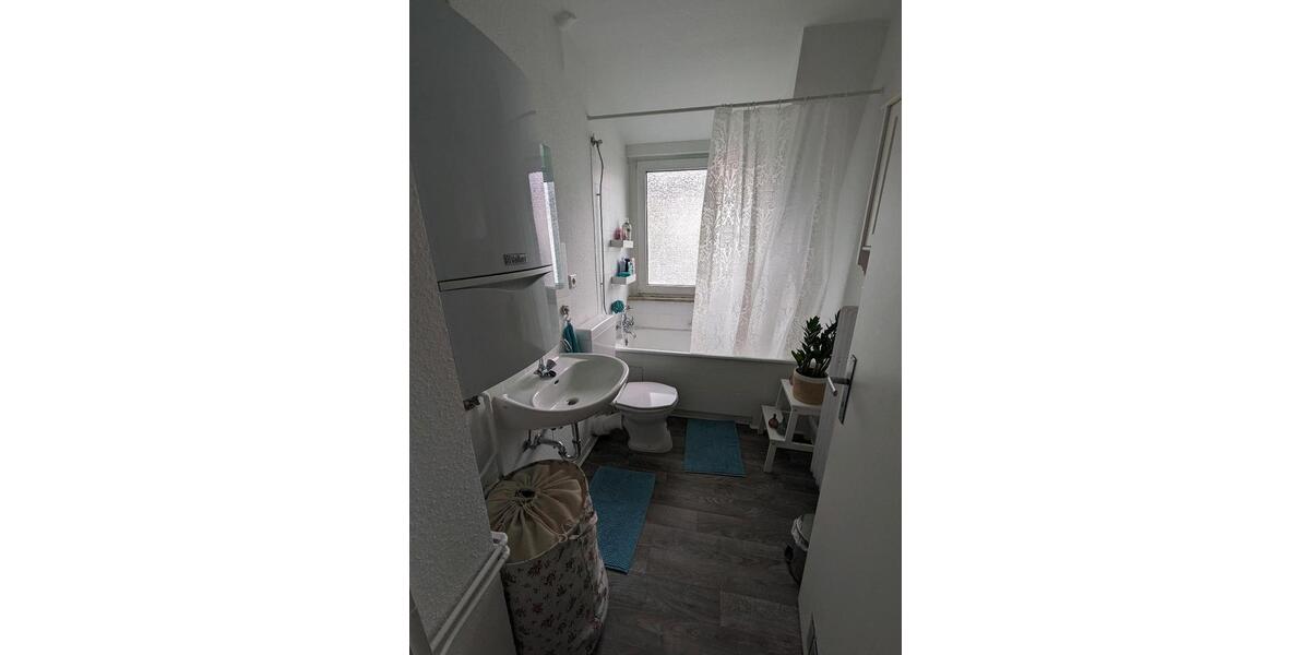 Etagenwohnung Wuppertal Lichtenplatz - 1 Zimmer, 35 m&sup2;, 270&euro; | Angebot:26465561