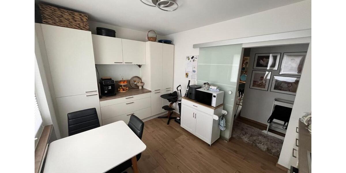 Etagenwohnung Duisburg Laar - 3 Zimmer, 80 m&sup2;, 210.000&euro; | Angebot:27024033