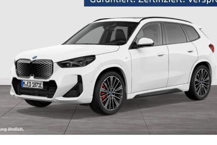 BMW iX1 22.459 km 44.940 € Köln Süd 50968