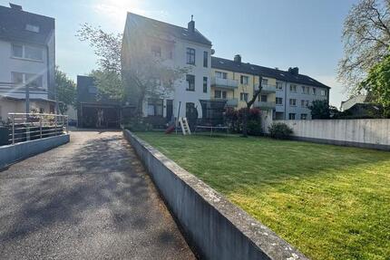 Wohnung Duisburg Mittelmeiderich - 3 Zimmer, 93 m&sup2;, 750&euro; | Angebot:26414549