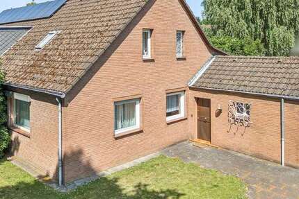 Haus zum Kaufen in Düsseldorf 449.000 € 107 m² 4 zimmer