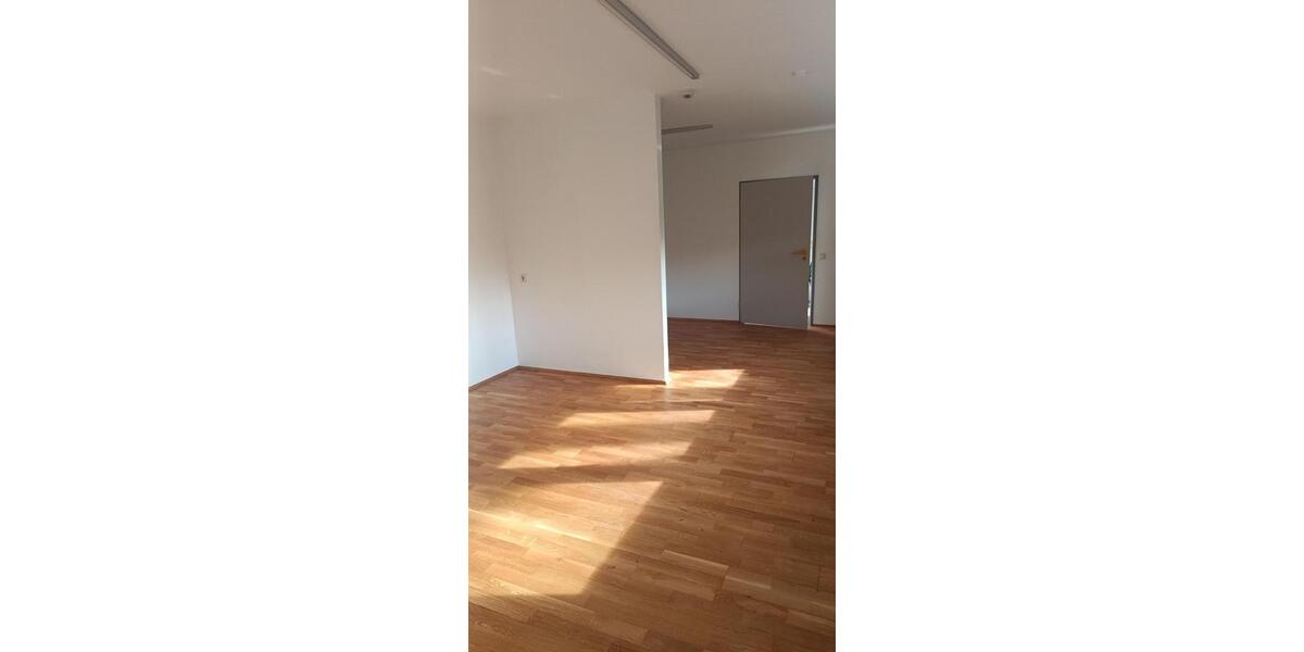 Etagenwohnung Wuppertal Gemarkung Ronsdorf - 1 Zimmer, 50 m&sup2;, 402&euro; | Angebot:25562419
