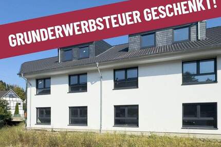 *Gemütlich und attraktiv mit Balkon und Stellplatz* 2 zimmer