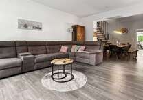 Haus zum Kaufen in Mönchengladbach 399.000 € 162.2 m²