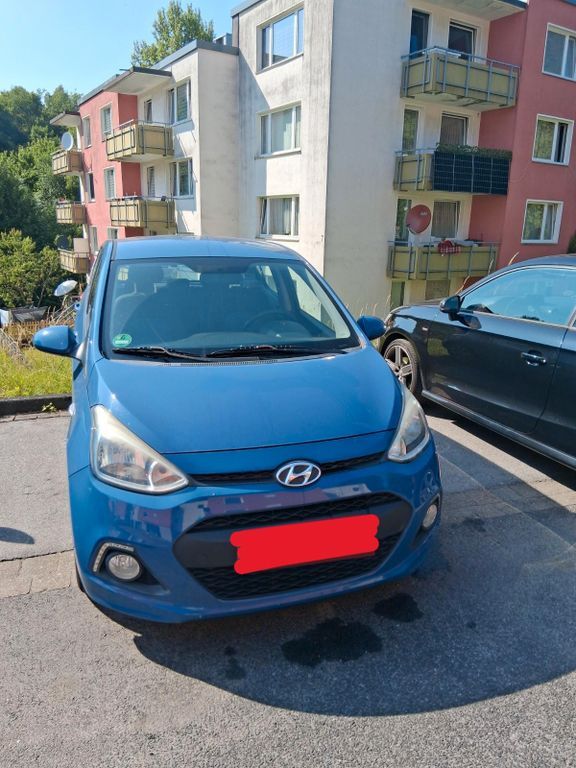 i10