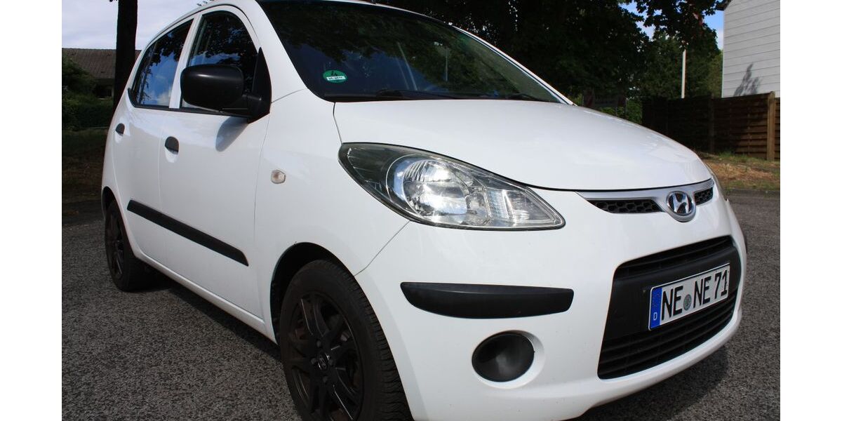 Hyundai i10 186.000 km 1.999 &euro; Neuss 41462