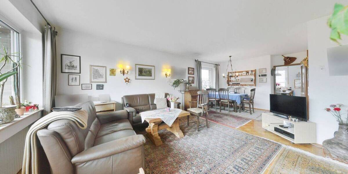 Etagenwohnung Neuss Rosellen - 3 Zimmer, 96 m&sup2;, 319.000&euro; | Angebot:26903784