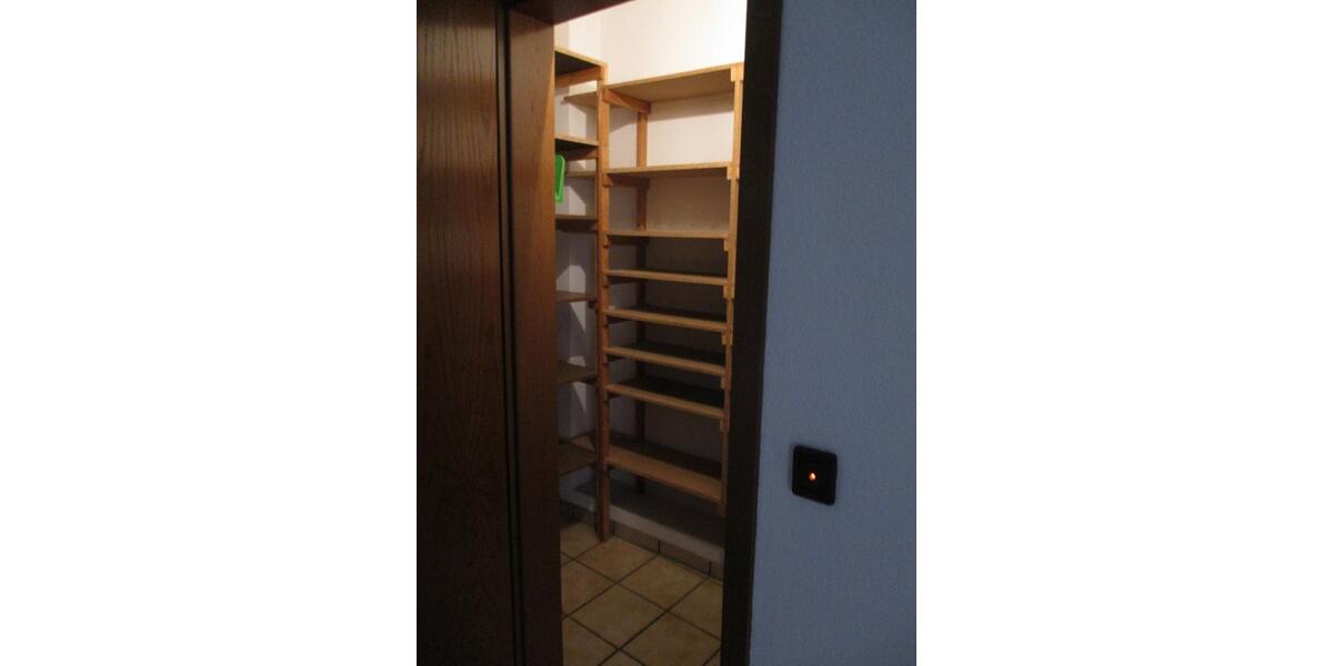 Erdgeschoßwohnung Mönchengladbach Süd - 2 Zimmer, 93 m&sup2;, 840&euro; | Angebot:25633259