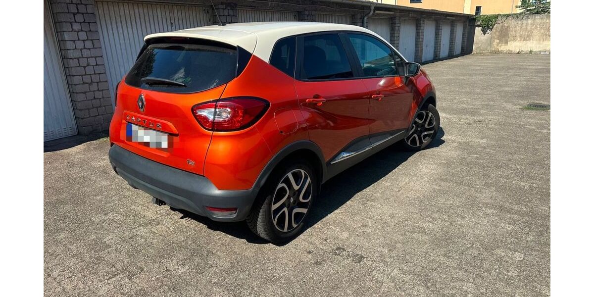 Renault Captur 122.000 km 5.699 &euro; Duisburg 47169