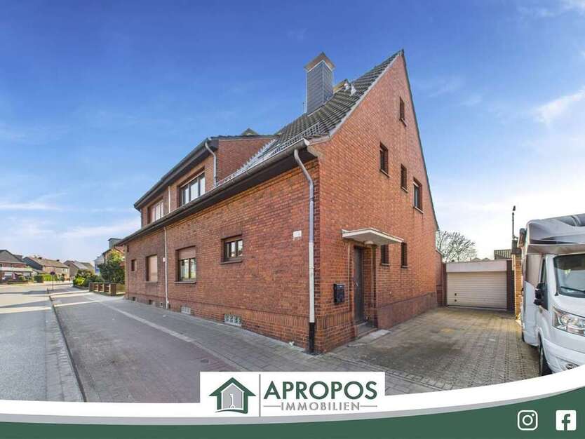 Haus zum Kaufen in Moers Asberg 299.900 € 122.1 m²
