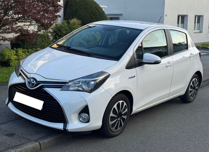 Yaris
